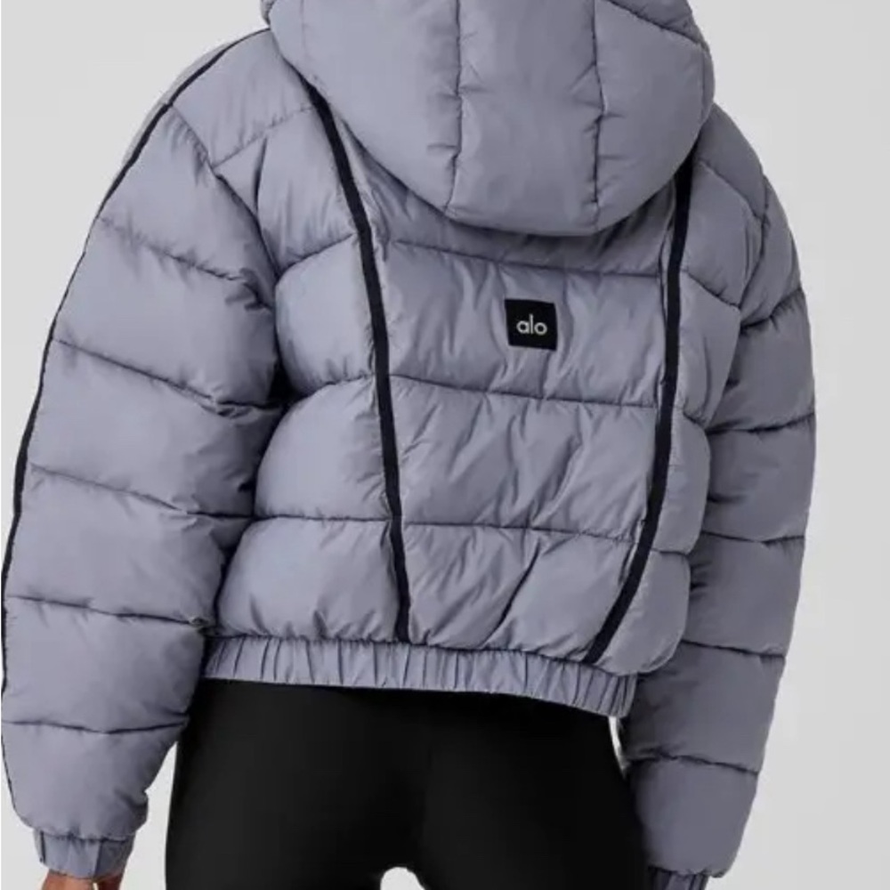 ALO Yoga Gray Puffer Jacket sold out